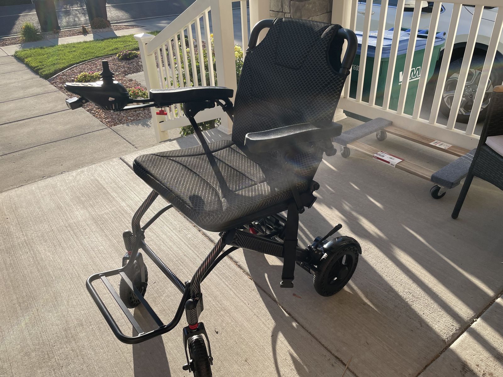 New Airline Approved Lightweight folding electric Wheelchair