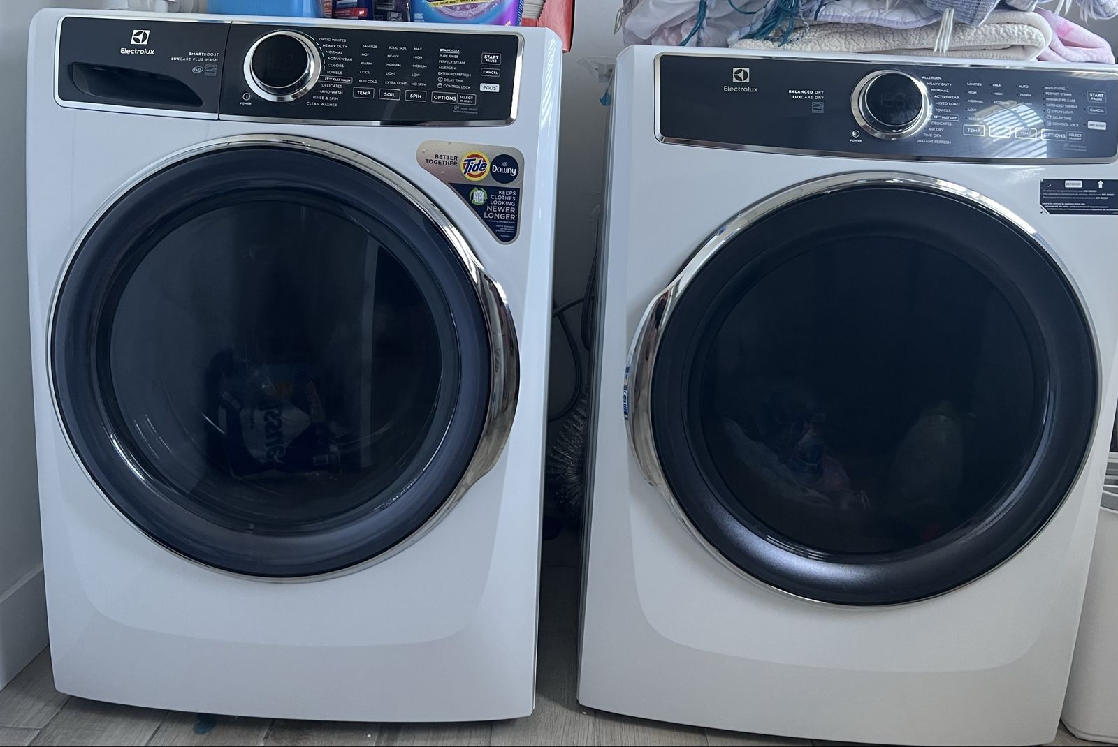 Electrolux Front load electric washer and dryer