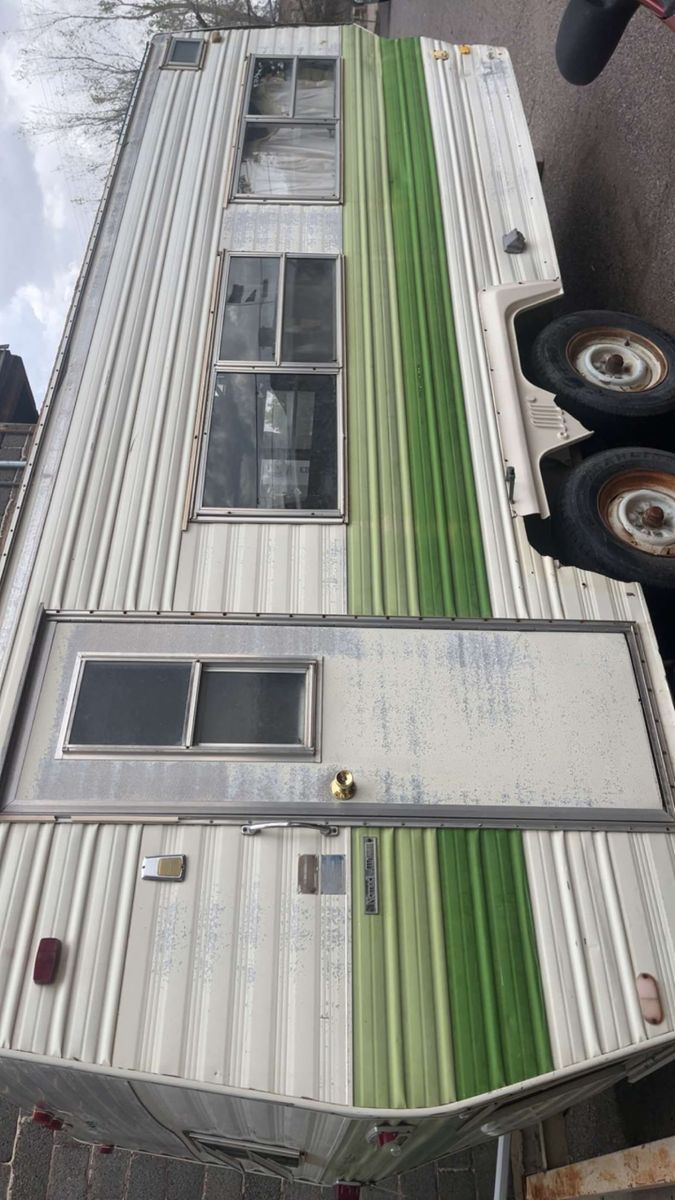 Camper