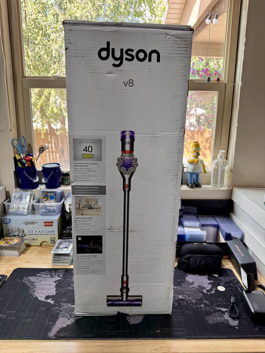 Dyson V8 Cordless Stick Vacuum Cleaner