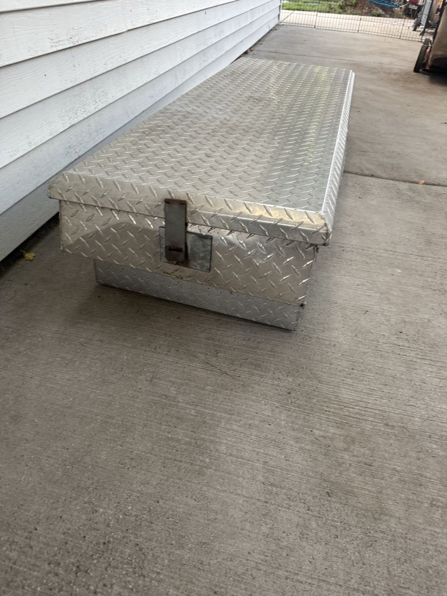 Aluminum Diamond Plate Truck Tool Box - Used Storage Chest