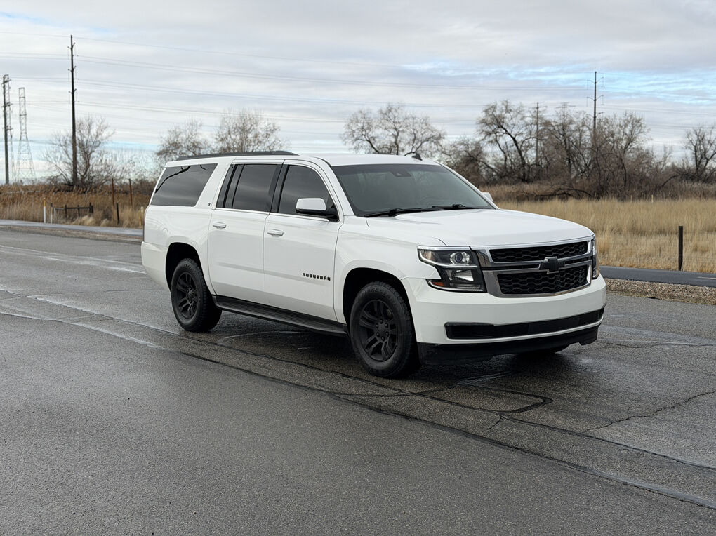 2015 CHEVROLET SUBURBAN LT