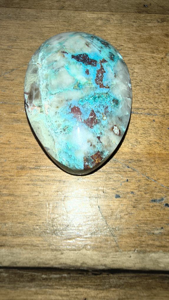 Main image 8