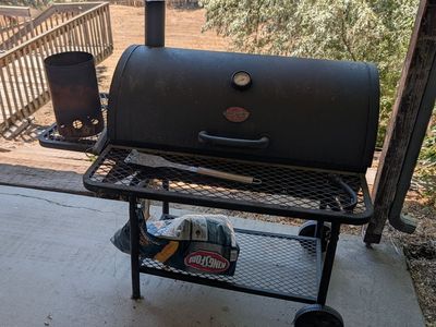 Barrel Charcoal BBQ and Smoker