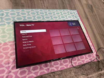 Roku 43” Tv / Wall Bracket