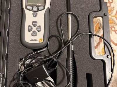 CEM DT-8880 Hot Wire Anemometer with Hard Case and Manual