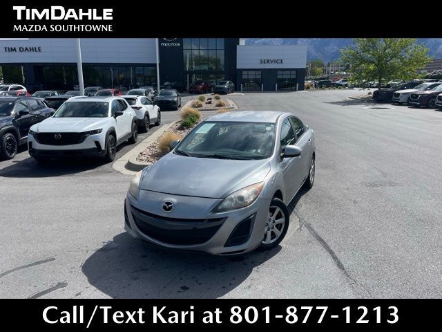 2011 MAZDA MAZDA3 i Touring