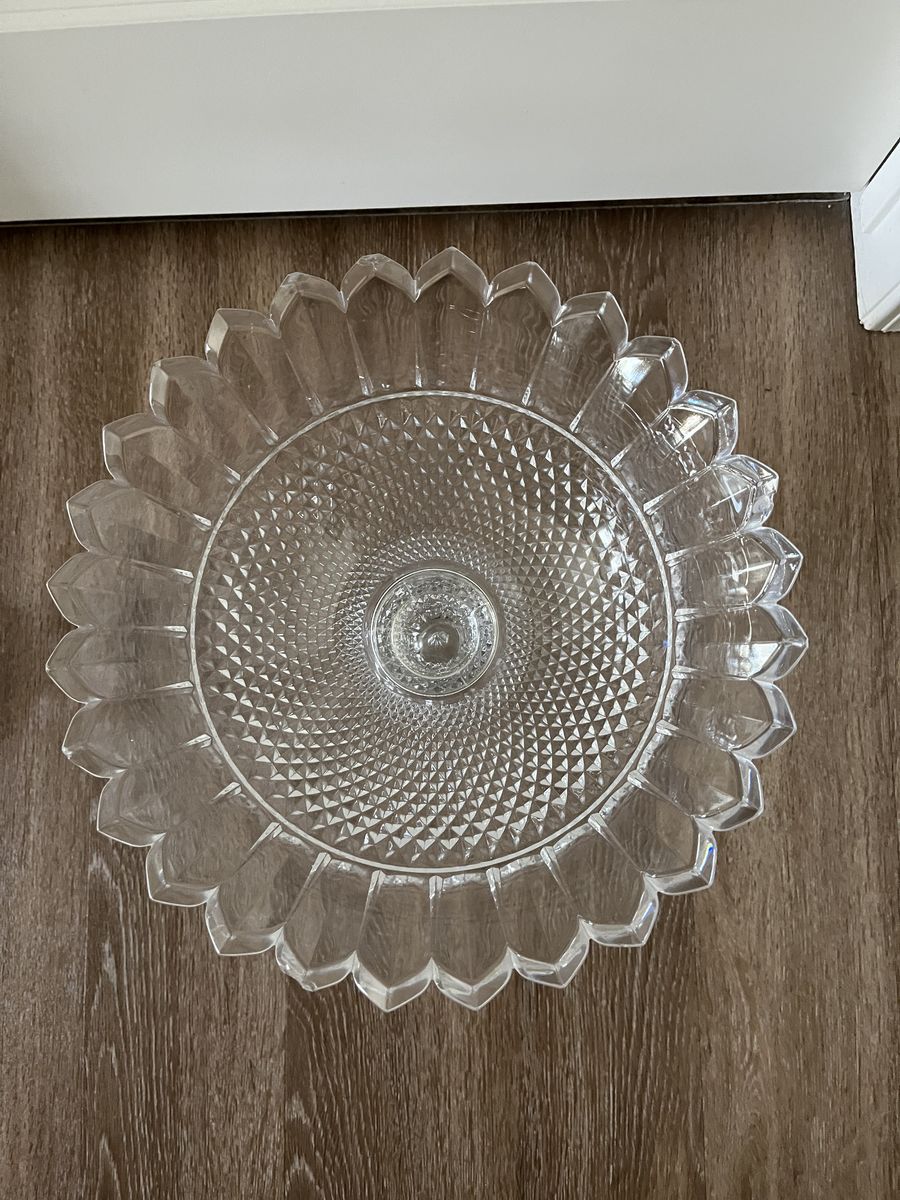 Main image 4