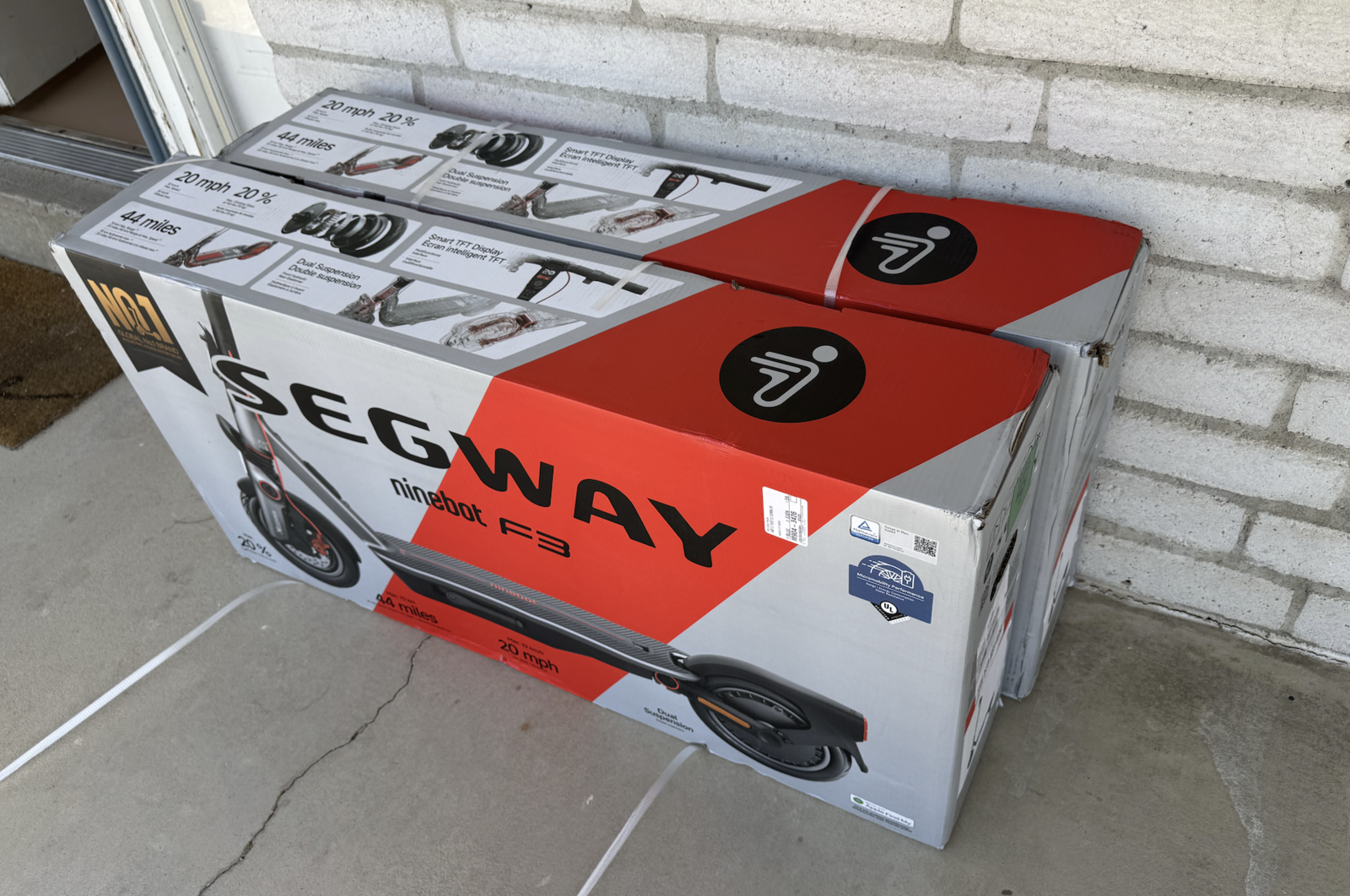 New in Box Segway Ninebot F3 Electric Scooter