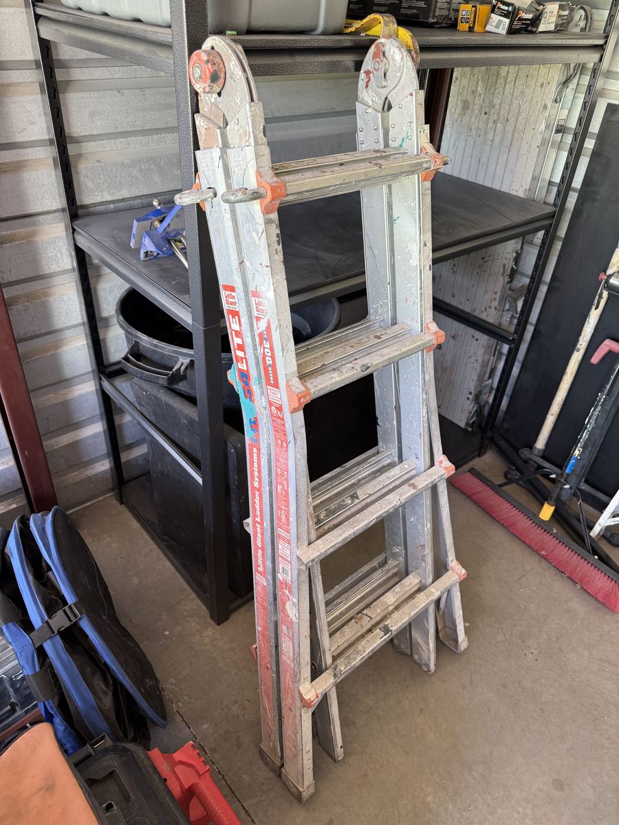Mega Lite Little Giant Ladder
