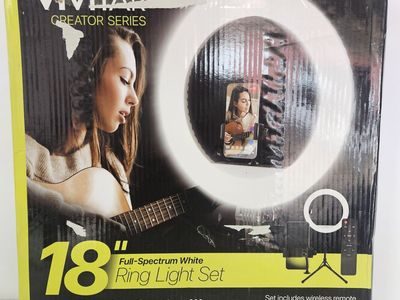 18 inch studio light