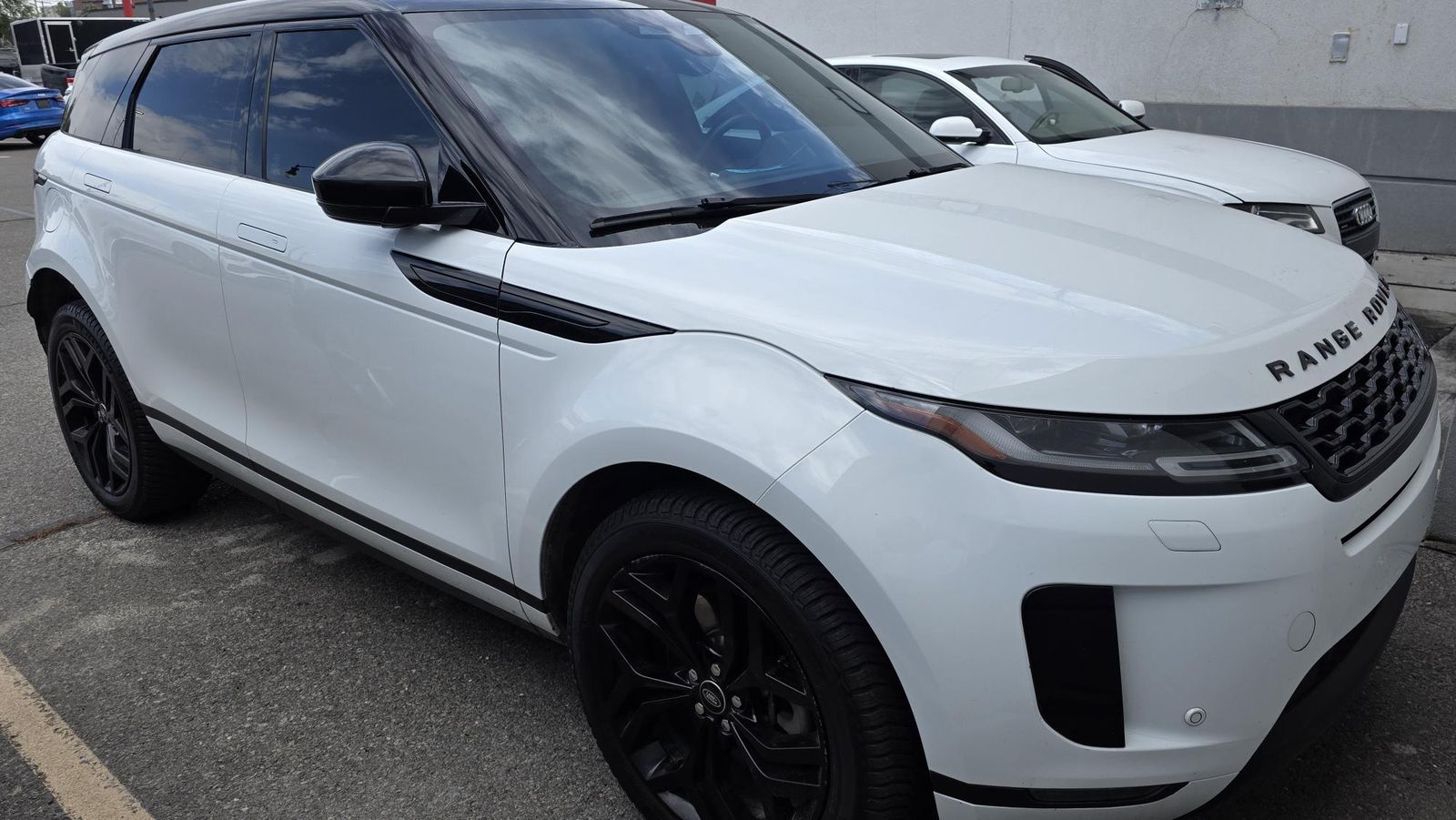 2022 Land Rover Range Rover Evoque P250 SE