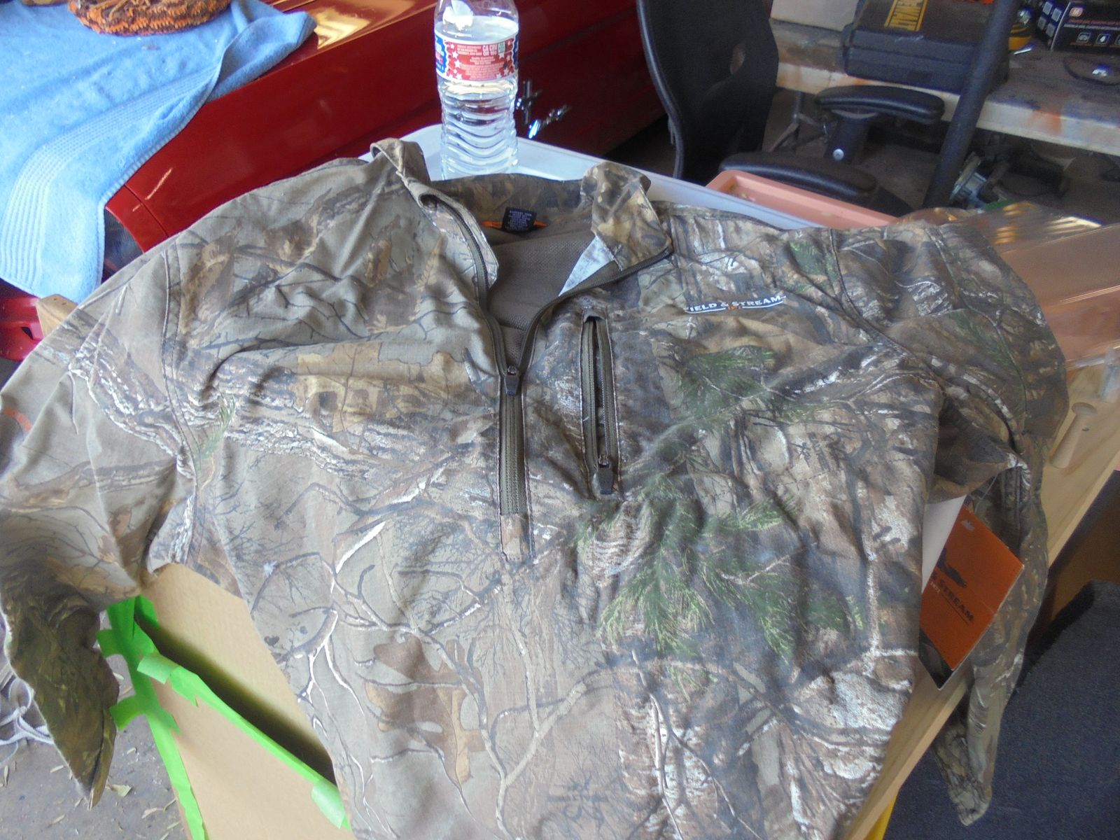Field and Stream Camaflough  large hunting Jacket