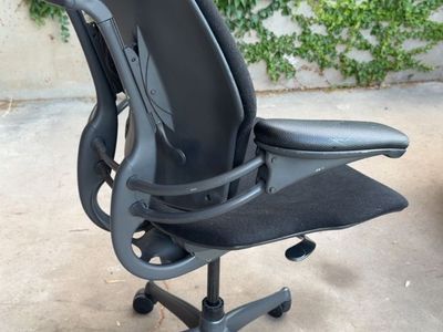 Humanscale Freedom Task Chair - Ergonomic Office Gaming Chair