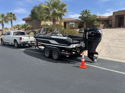 2022 Skeeter WX1910 Loaded