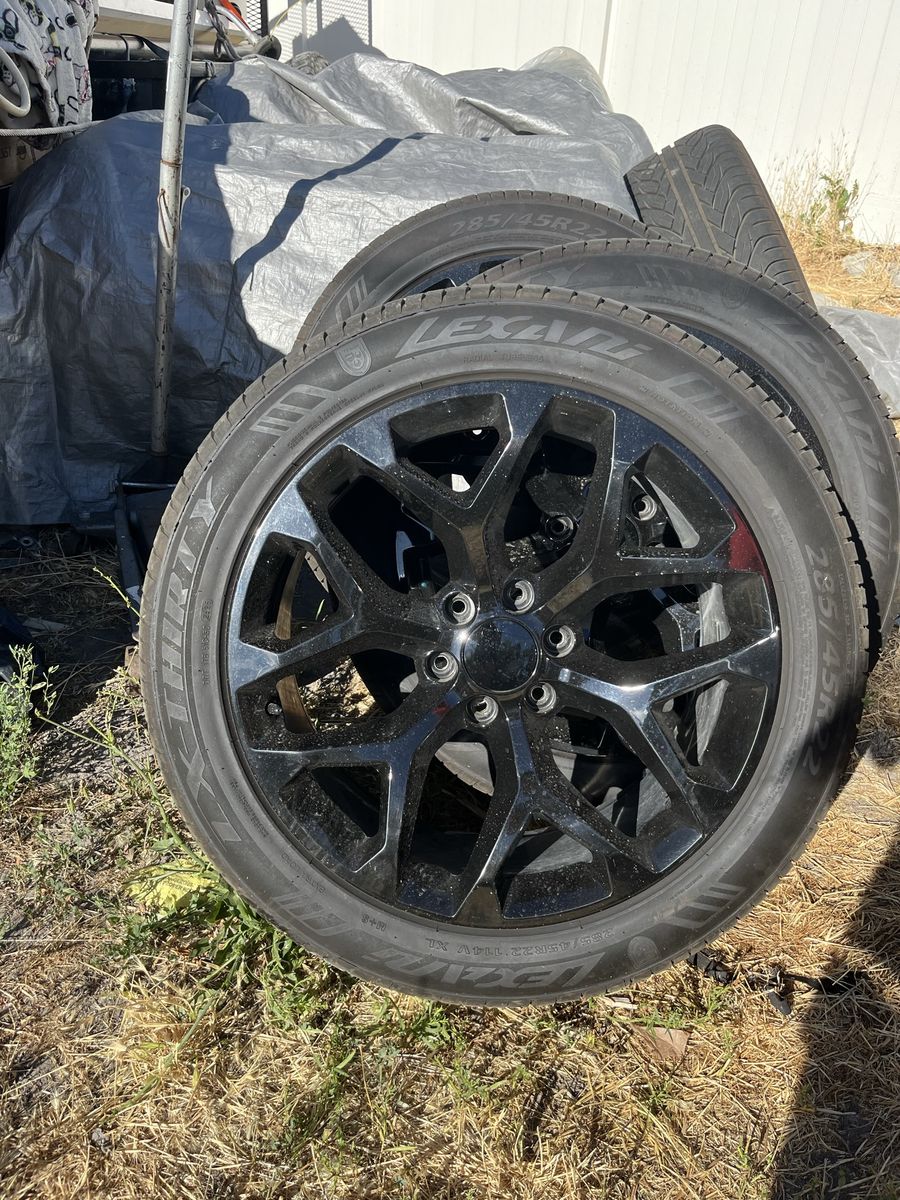 4 Used Chevrolet Truck 22" Black Lexani Wheels & Tires, 285/45R22 - Like New Condition