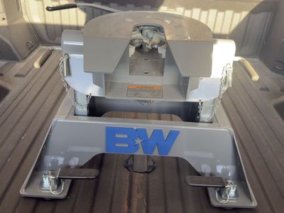 B&W GMC/Chevy 5th Wheel hitch