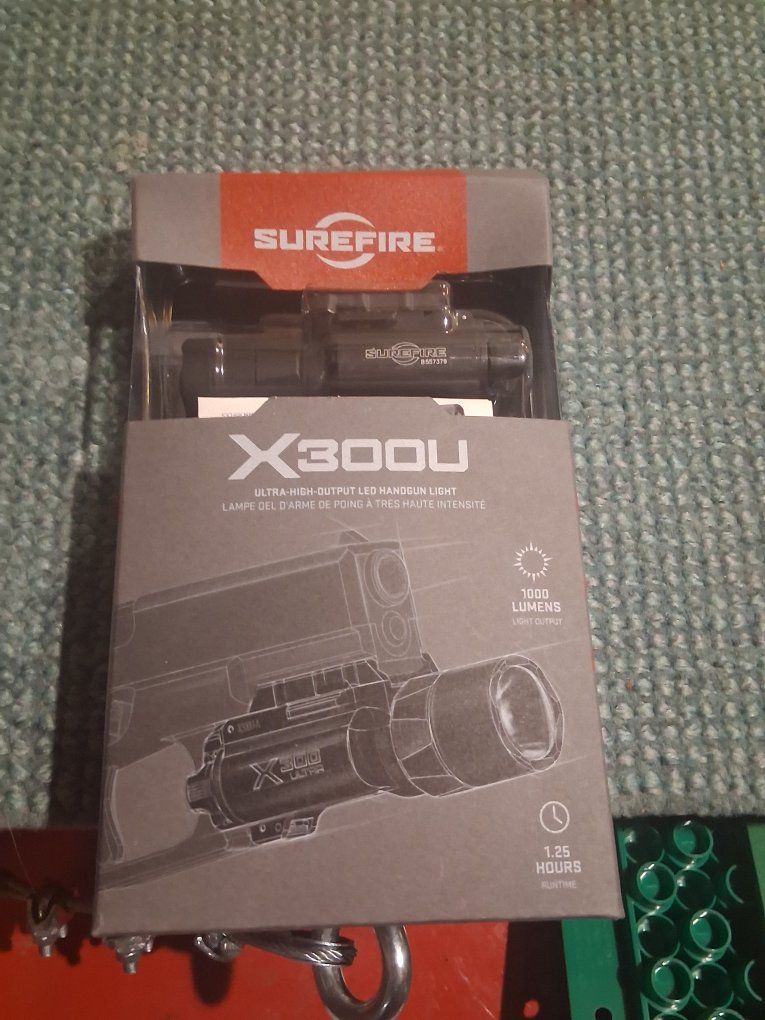 SALE SureFire X300 Ultra (X300U) WeaponLight