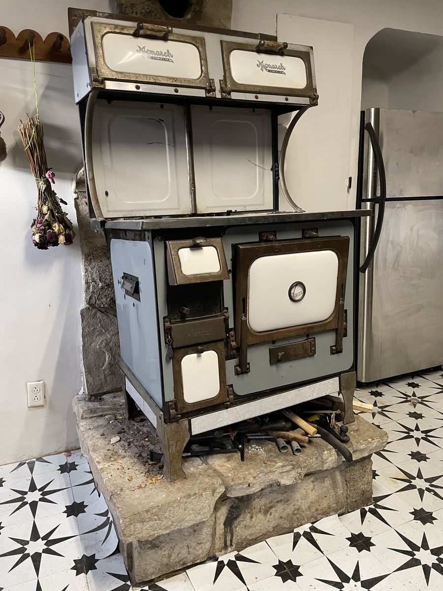 Antique Monarch Stove