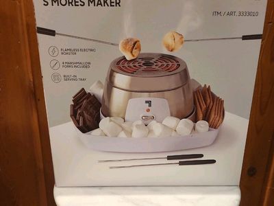 SHARPER IMAGE Electric Tabletop S'mores Maker for Indoors - BRAND NEW UNOPENED