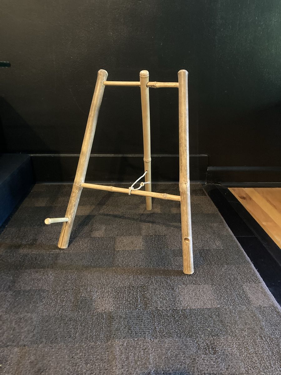 Vintage Bamboo Art Easel