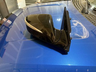 Hyundai Santa Fe Passenger Side Mirror (free)