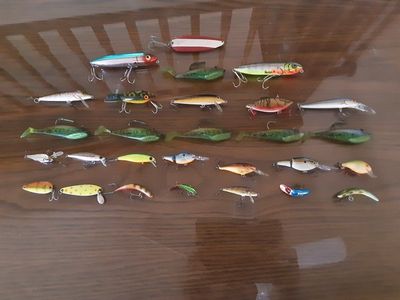28 Fishing Lures and small Tackle Box