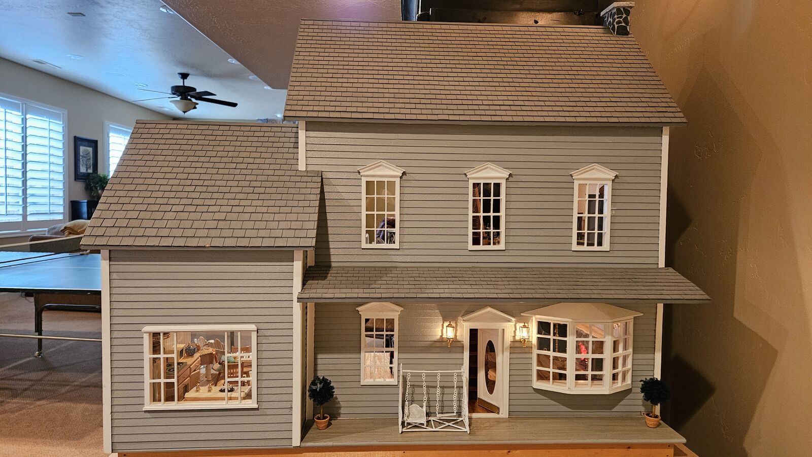 Doll House (Three Level, Furnished)