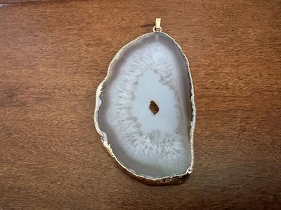 Large Tan Slice Of Agate Pendant W/ Gold Edge