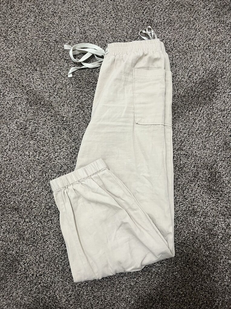 pants Fit Like Medium