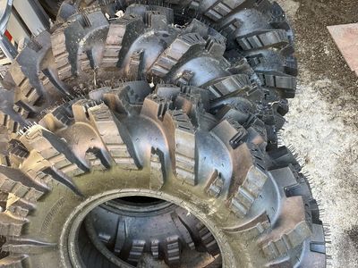 32-10x14 intimidator tires