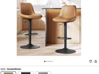 Set of x2 adjust height barstools.. New in box!!