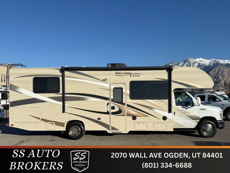 2015 Thor Freedom Elite 28H