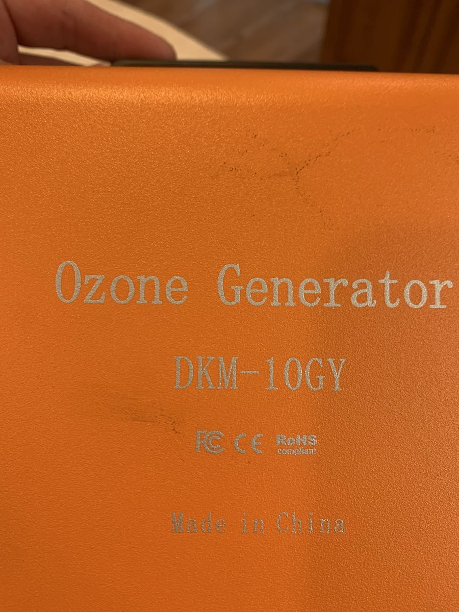Ozone generator