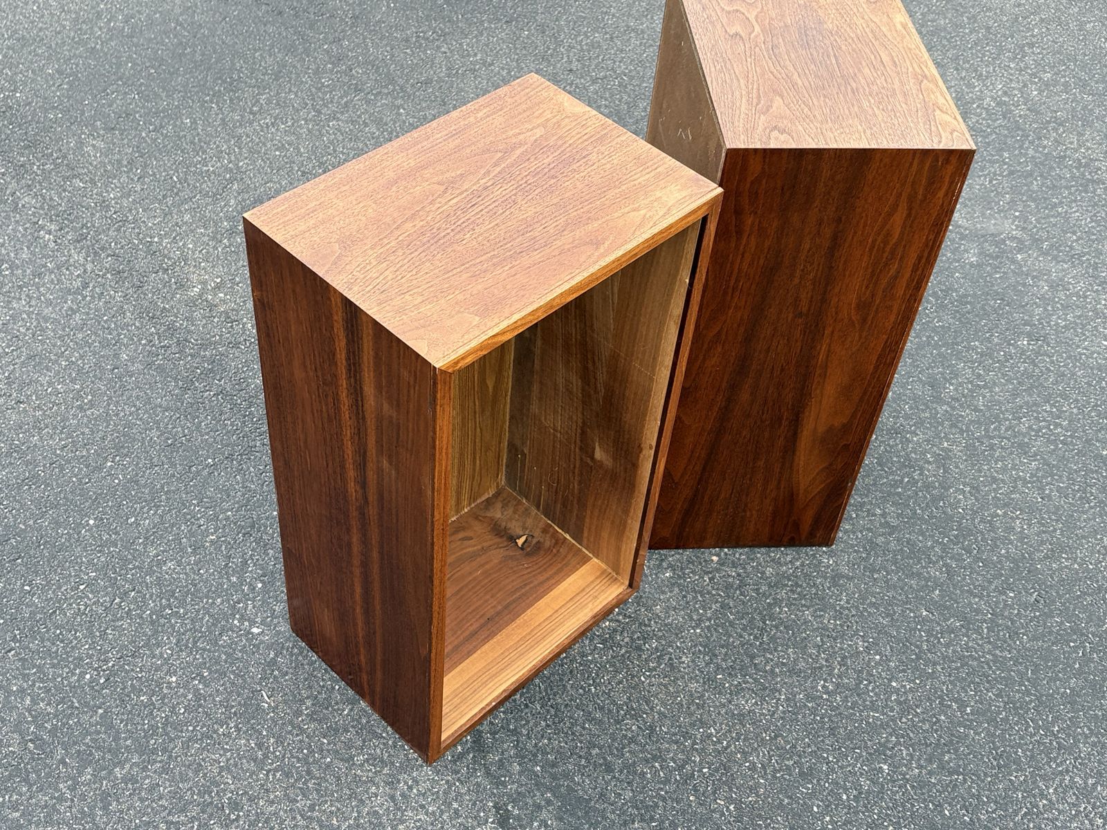 Main image 7