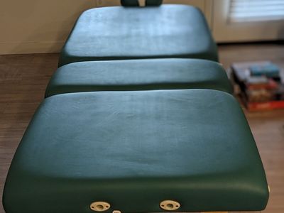 Portable Massage Table with Accessories