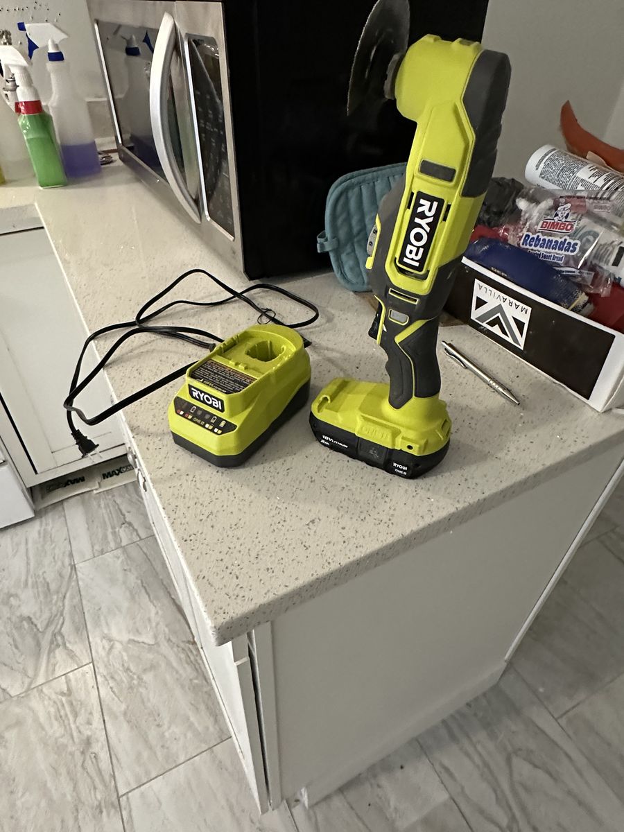 Ryobi Multi Tool Excellent Condition 60$