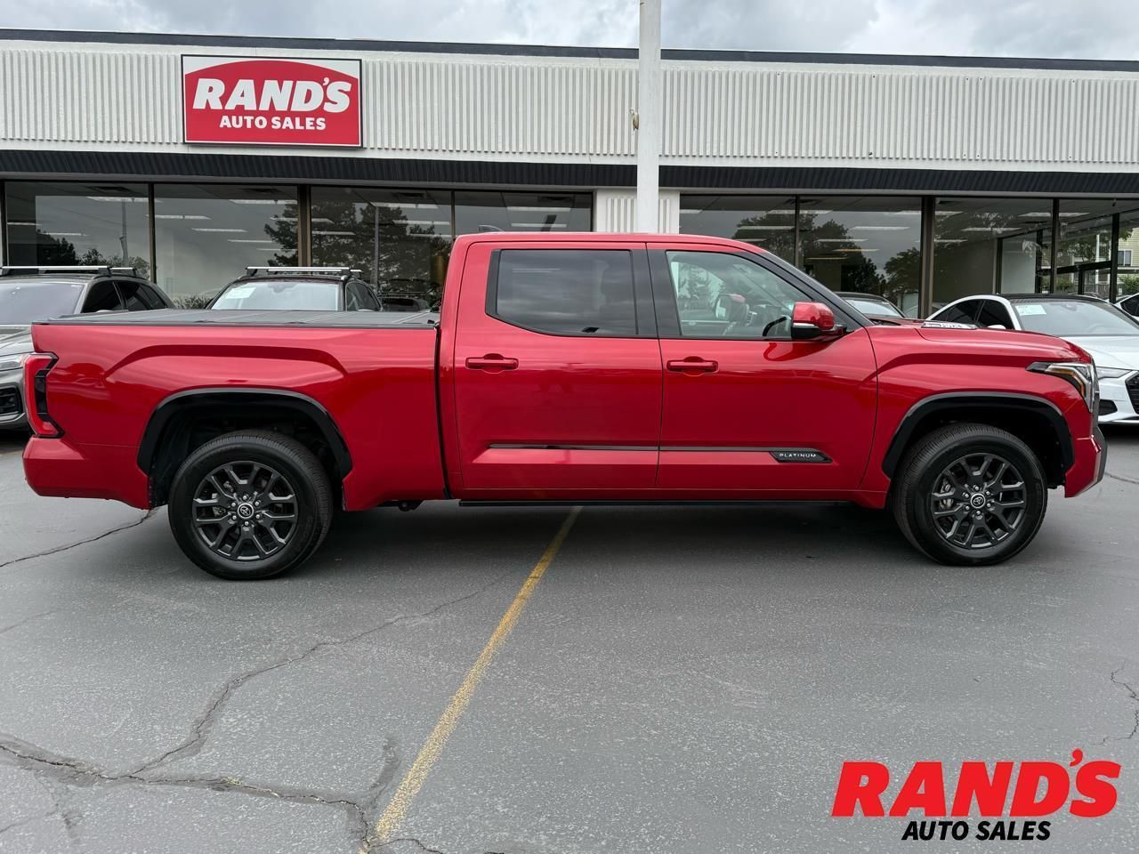 2022 Toyota Tundra Platinum HV
