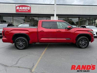 2022 Toyota Tundra Platinum HV