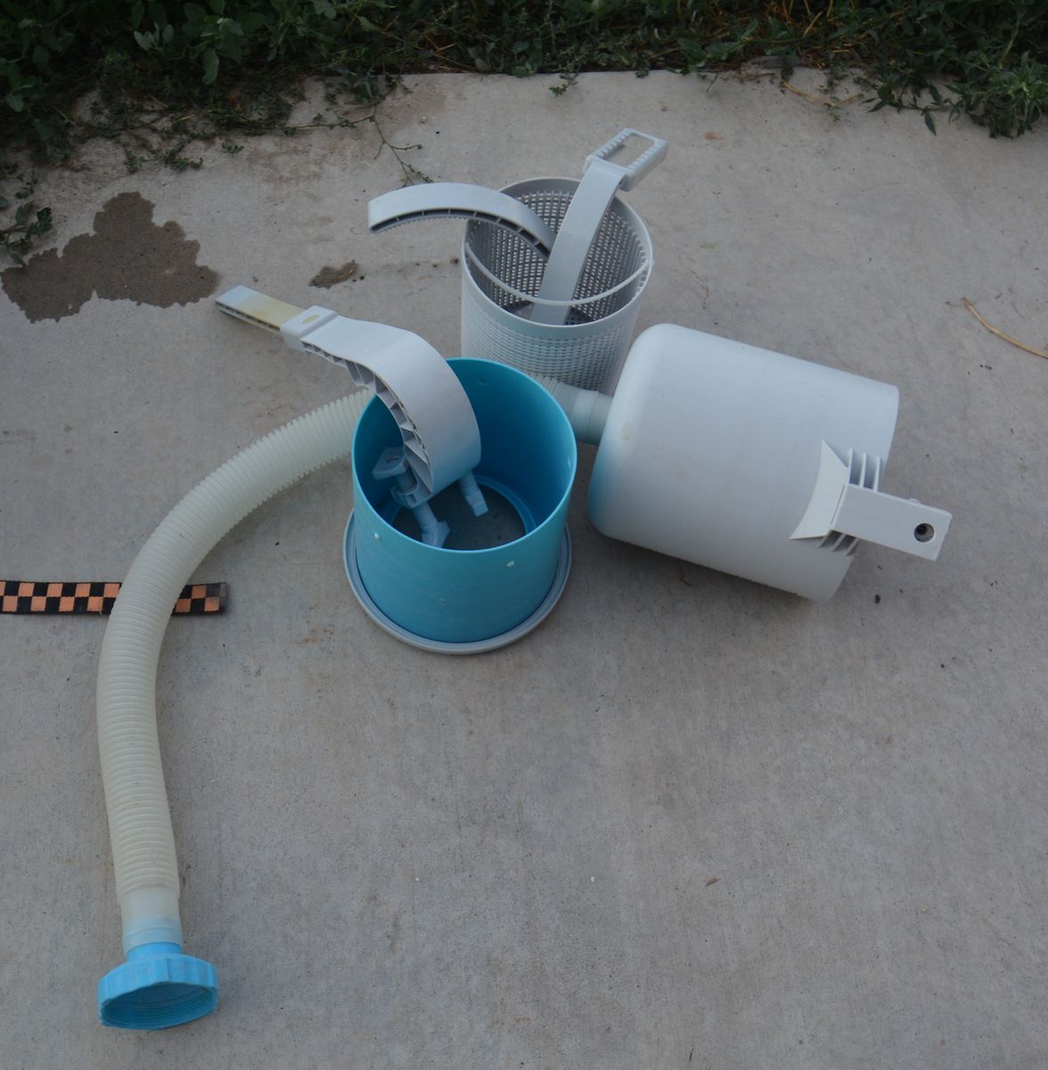 Intex Wall-Mount Above-Ground Pool Skimmer with Hose