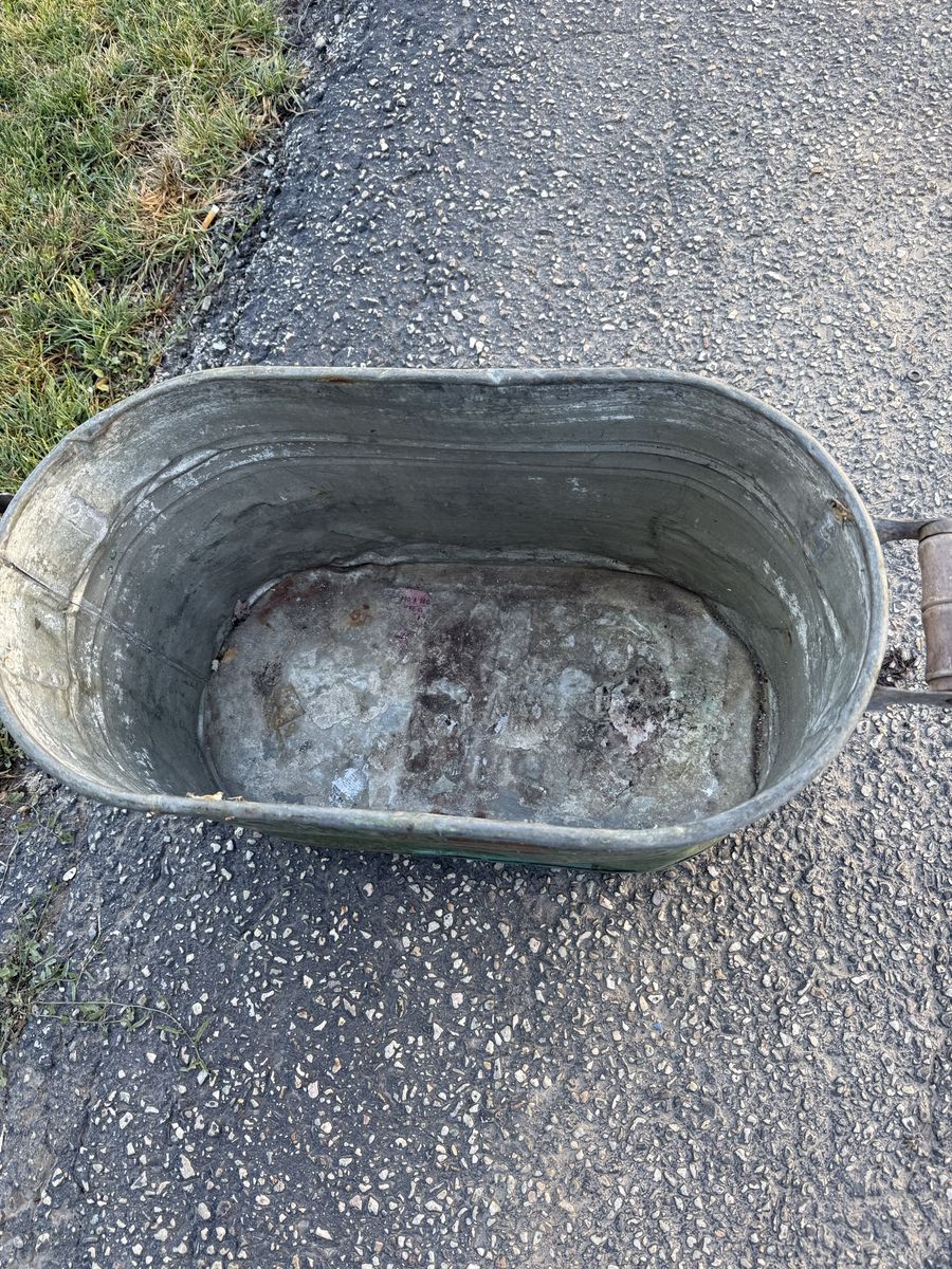 Main image 2