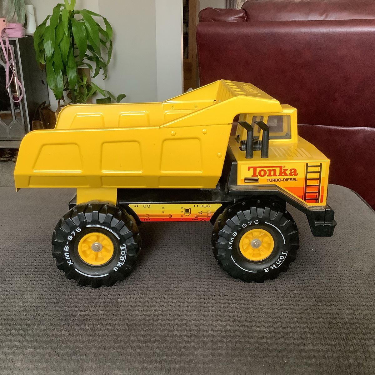 Vintage Tonka Turbo-Diesel Yellow Steel