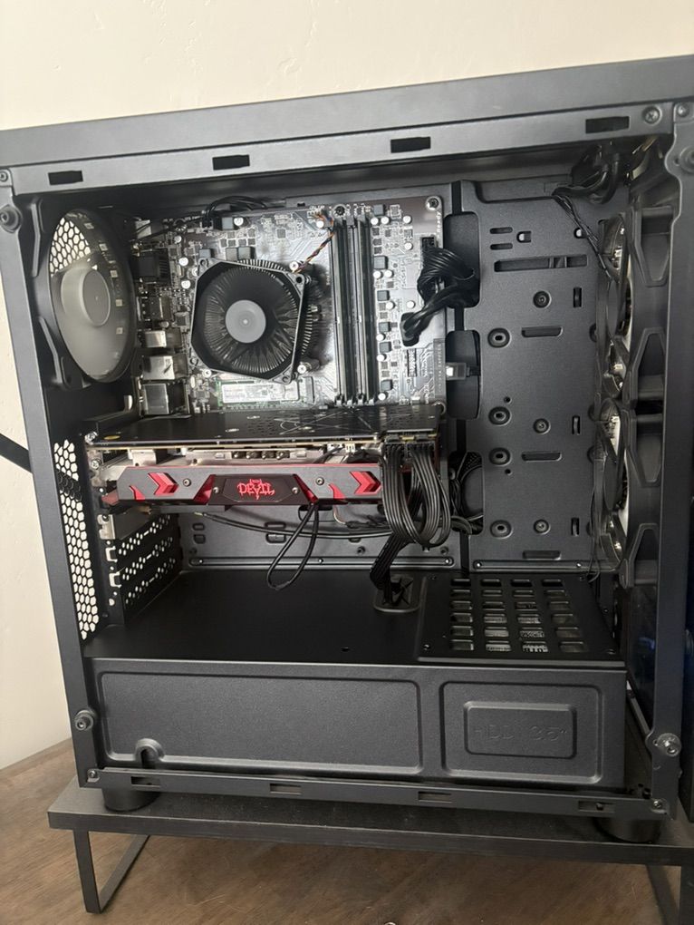 Main image 4