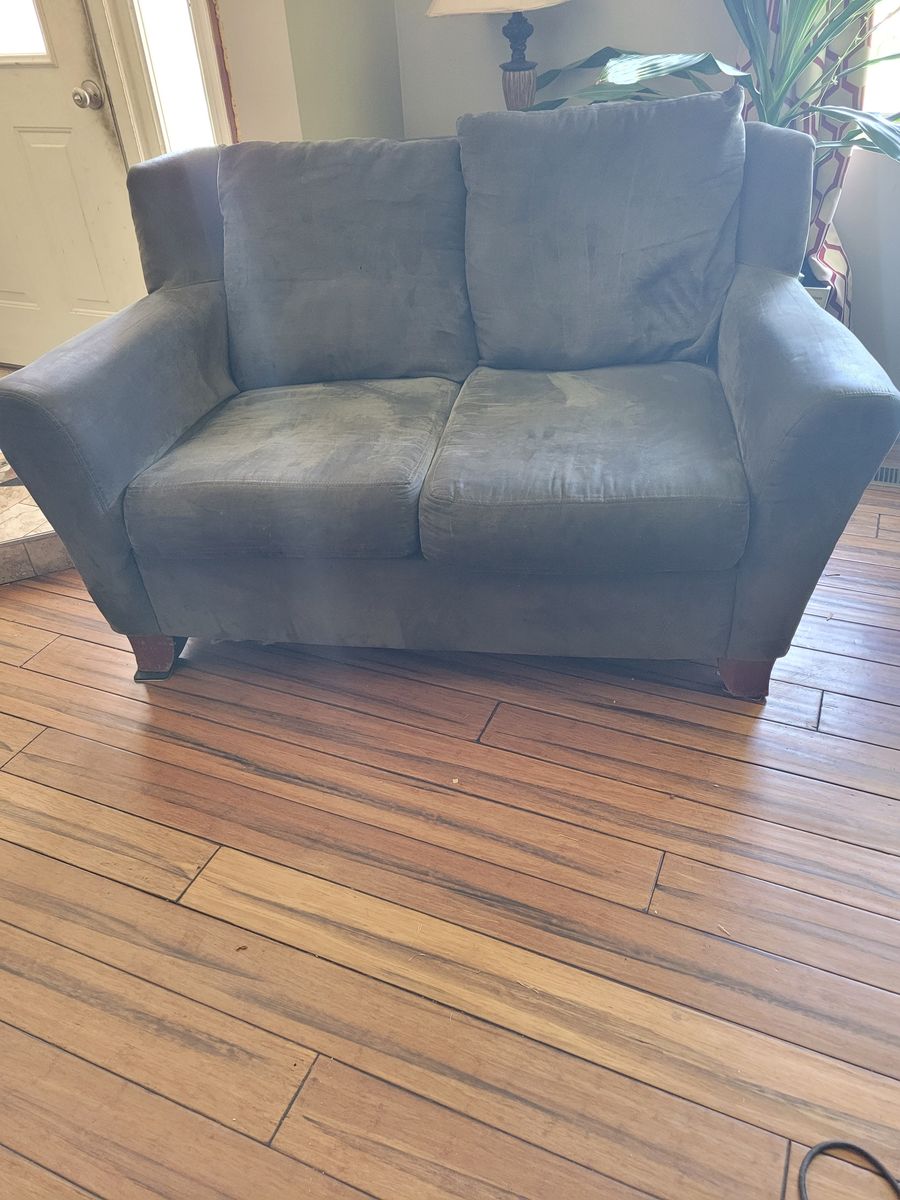 Free Couches