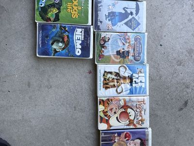 Disney Pixar VHS Lot: Finding Nemo, A Bug's Life, Piglet's Big Movie, Cinderella II & More Classic Films (five dollars each)