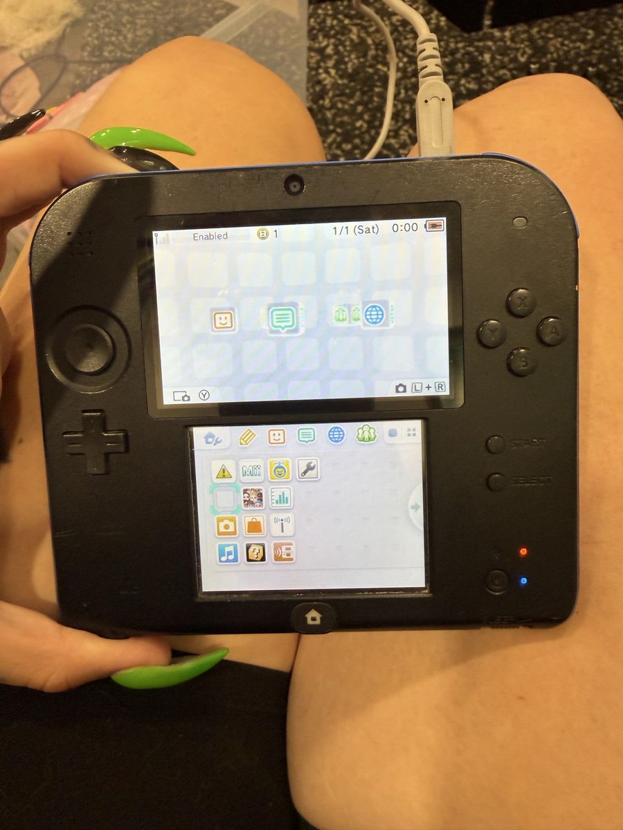Nintendo 2DS Handheld Console Black/Blue - Used