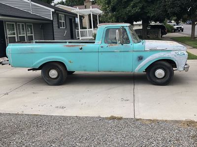 1961 Ford F-250