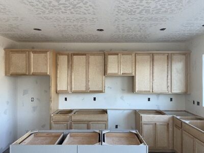 Upper Kitchen Cabinets