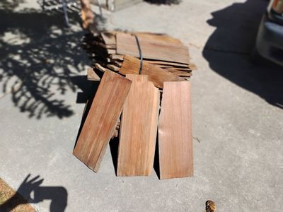 #1 Cedar Shingles/Shakes -(24") Approximately 160sq ft - Natural Wood for Roofing/Siding