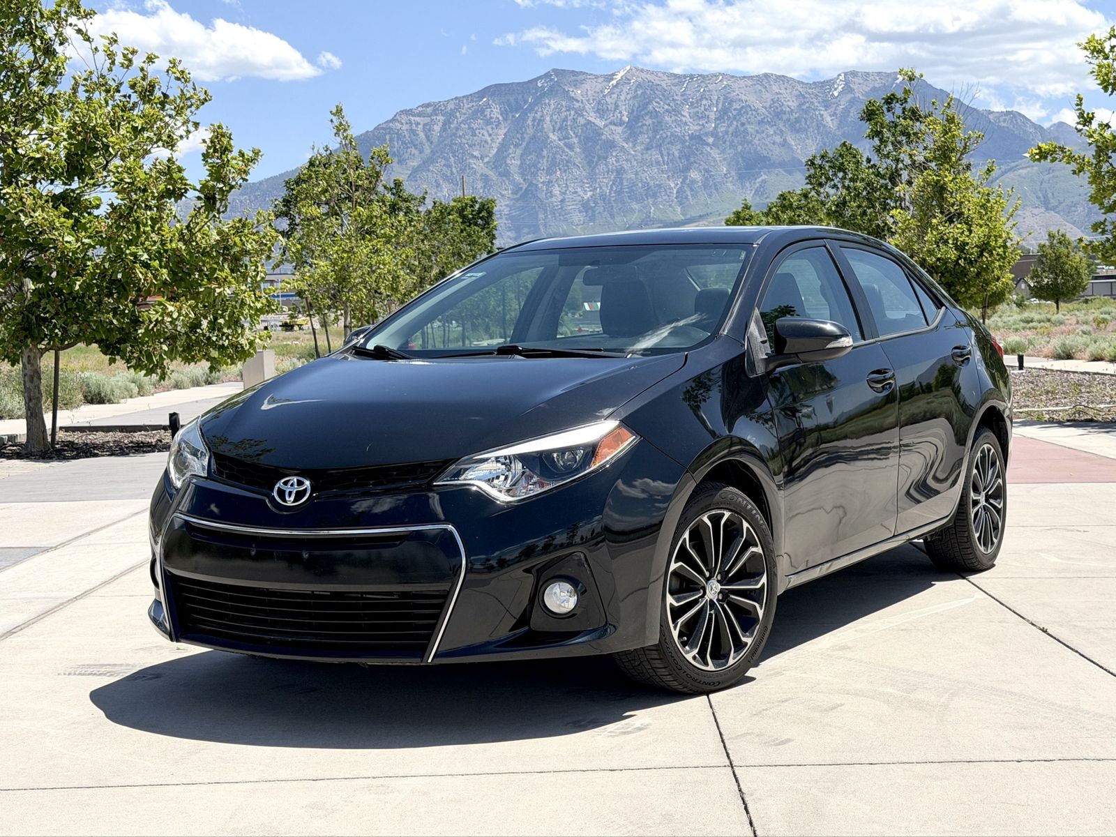 2015 Toyota Corolla S Plus